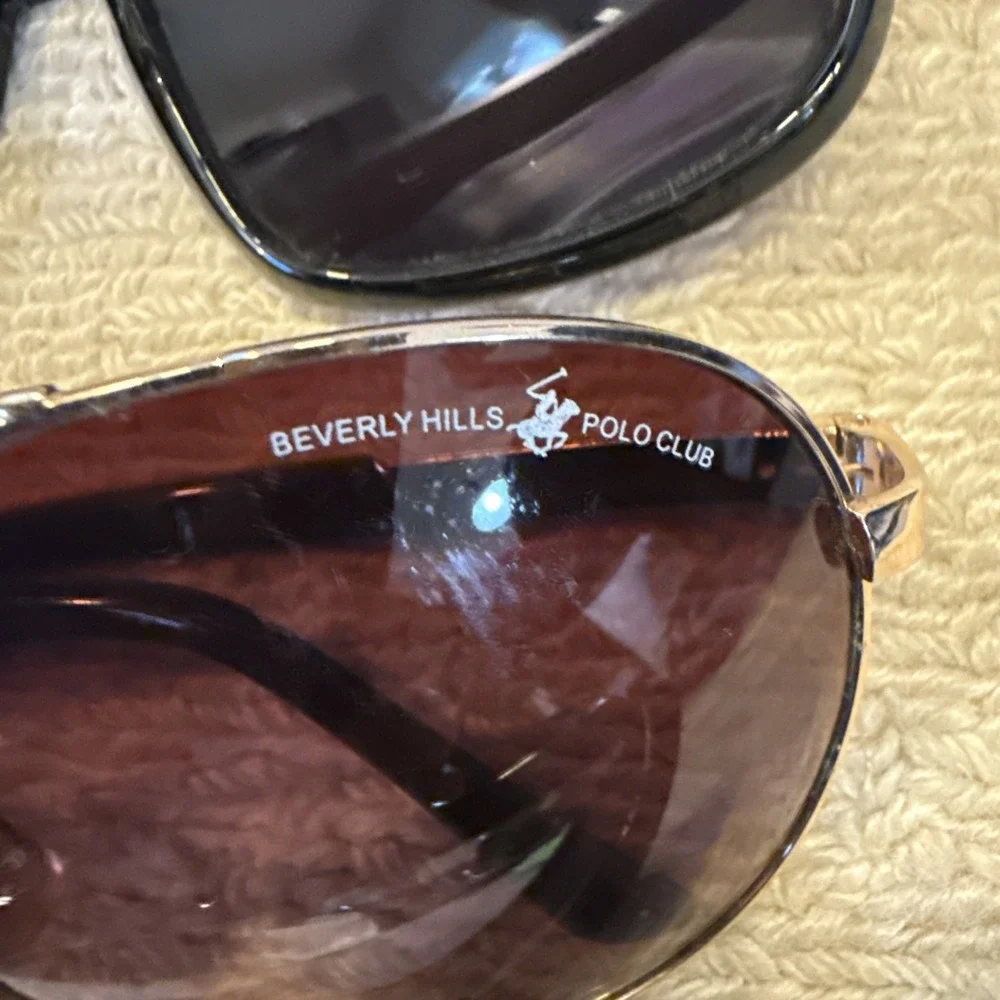 6 pairs sunglasses: Caribbean Sun, Locs, Beverly Hills Polo, Dockers-All 6 pairs